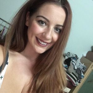 Meet your Posher, Anesa